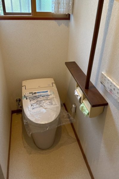 LIXIL サティスSタイプでタンクレスのトイレを交換! | 久喜市