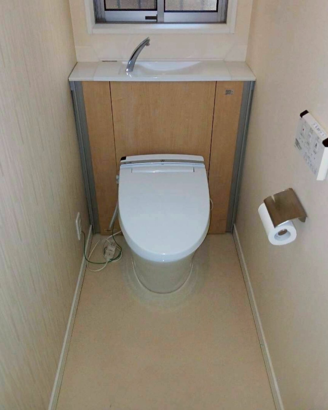 自動開閉で快適!温水洗浄便座交換|さいたま市